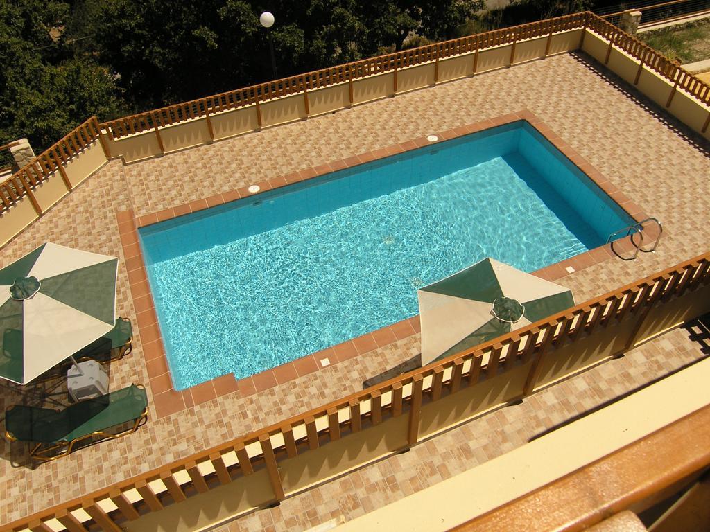 Stratos Villas Kaloniktis Ngoại thất bức ảnh